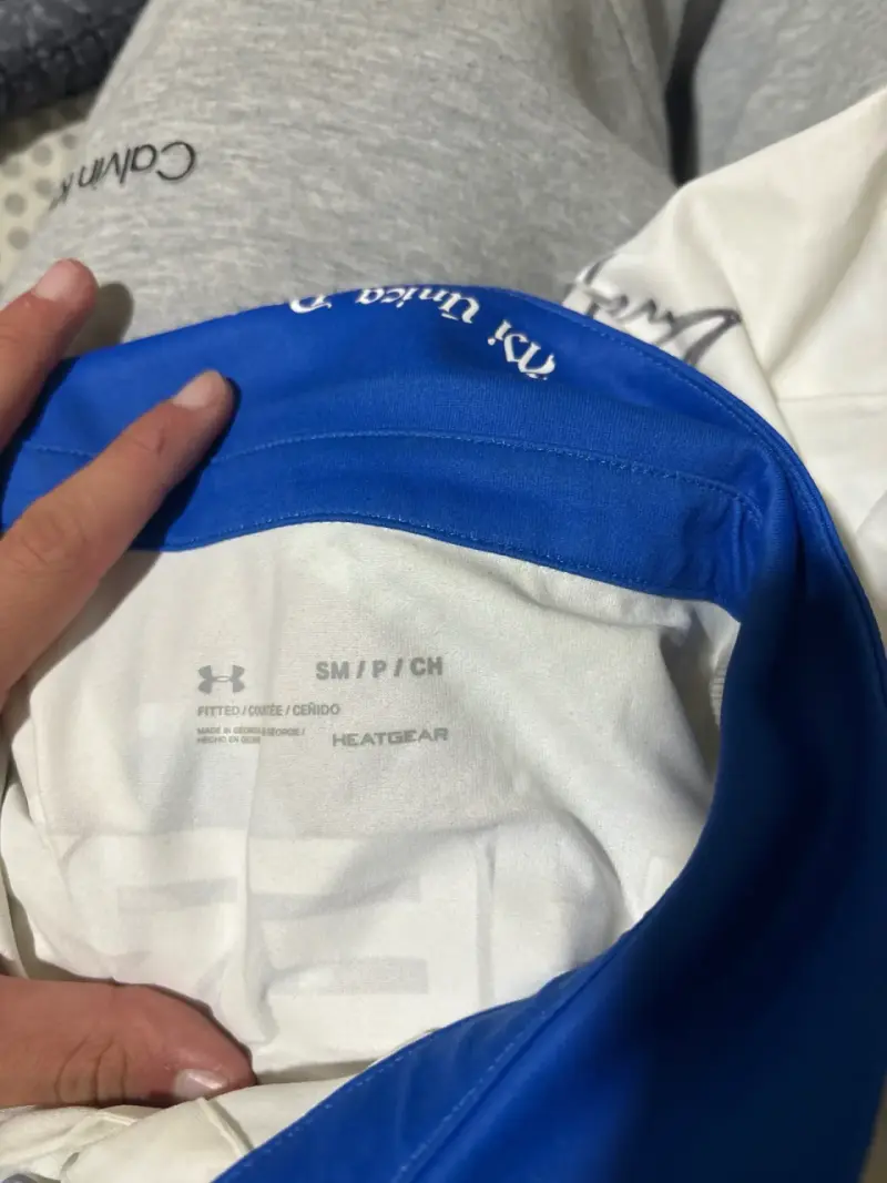 Camiseta Firmada Universidad Católica 2022 - 5