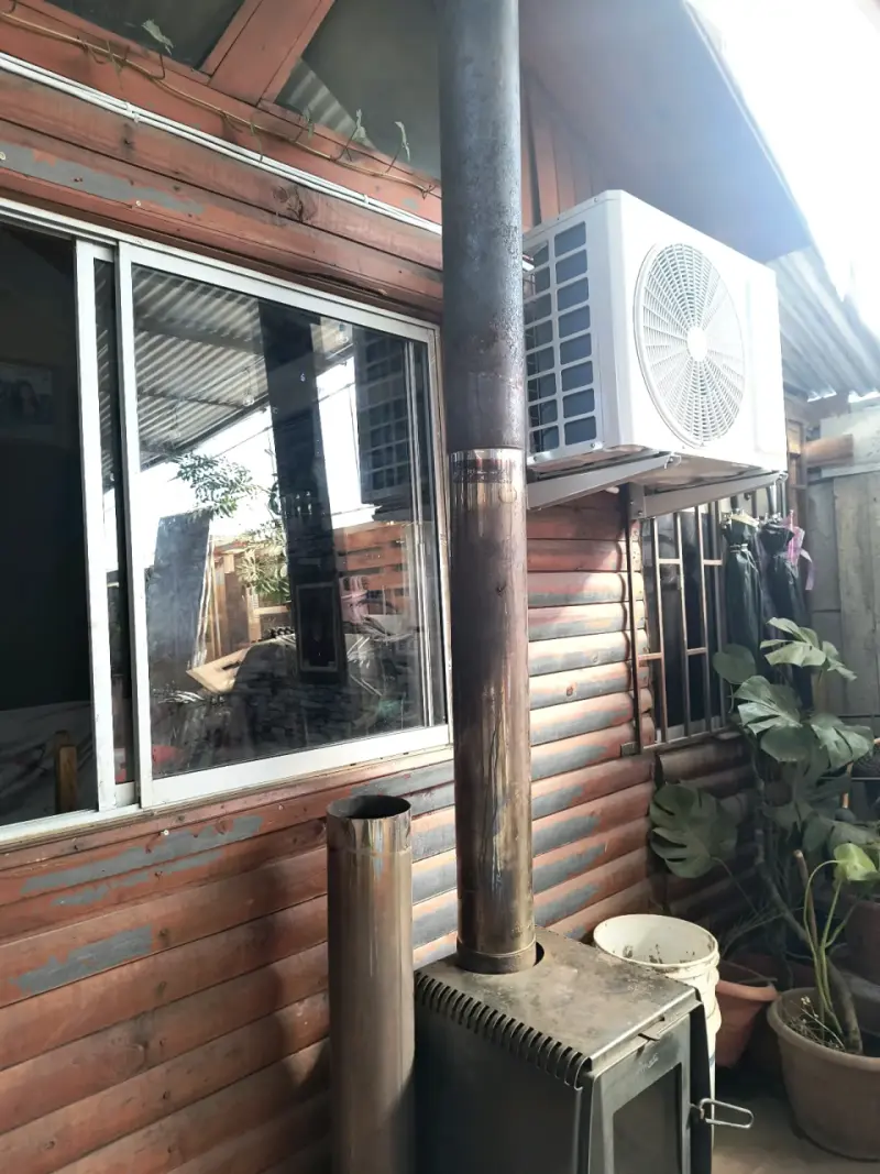 Estufa a leña Amesti en buen estado - 4