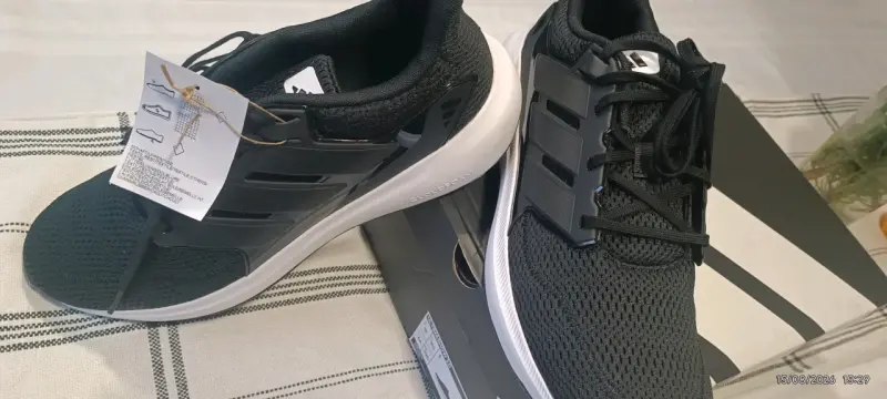 Zapatillas deportivas negras Adidas para hombre - 3