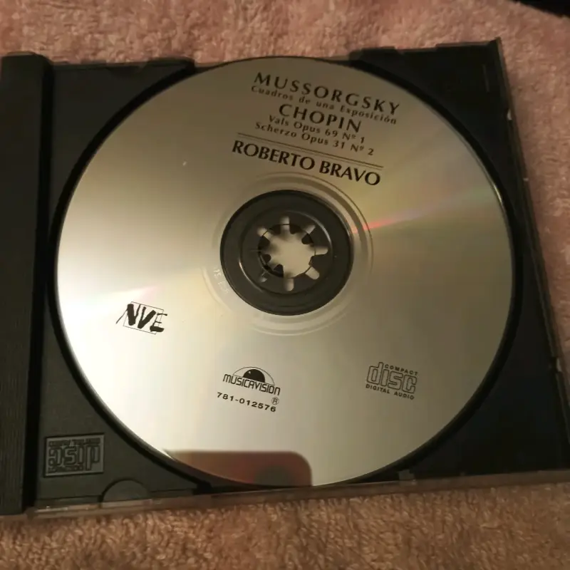 CD Mussorgsky y Chopin por Roberto Bravo - 3