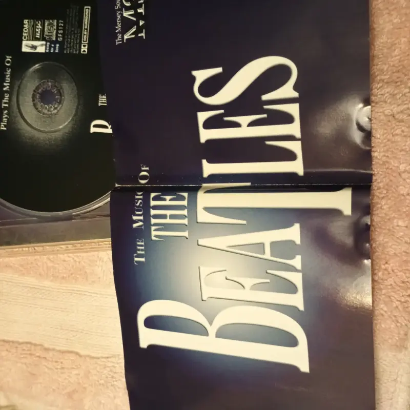 CD The Mersey Sound Orchestra Plays The Beatles - 4