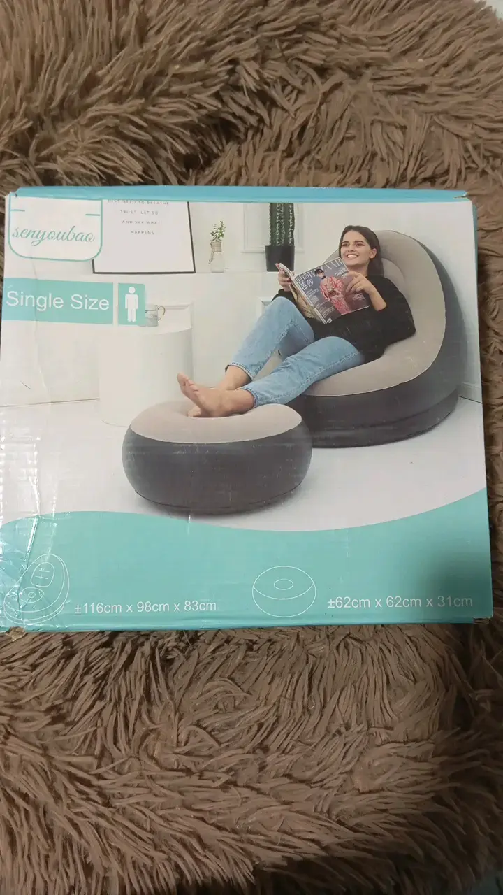Sillón inflable con reposapiés - 1