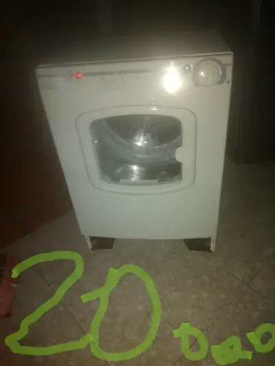 Refrigerador mabe negro con eficiencia energét - miniatura 2