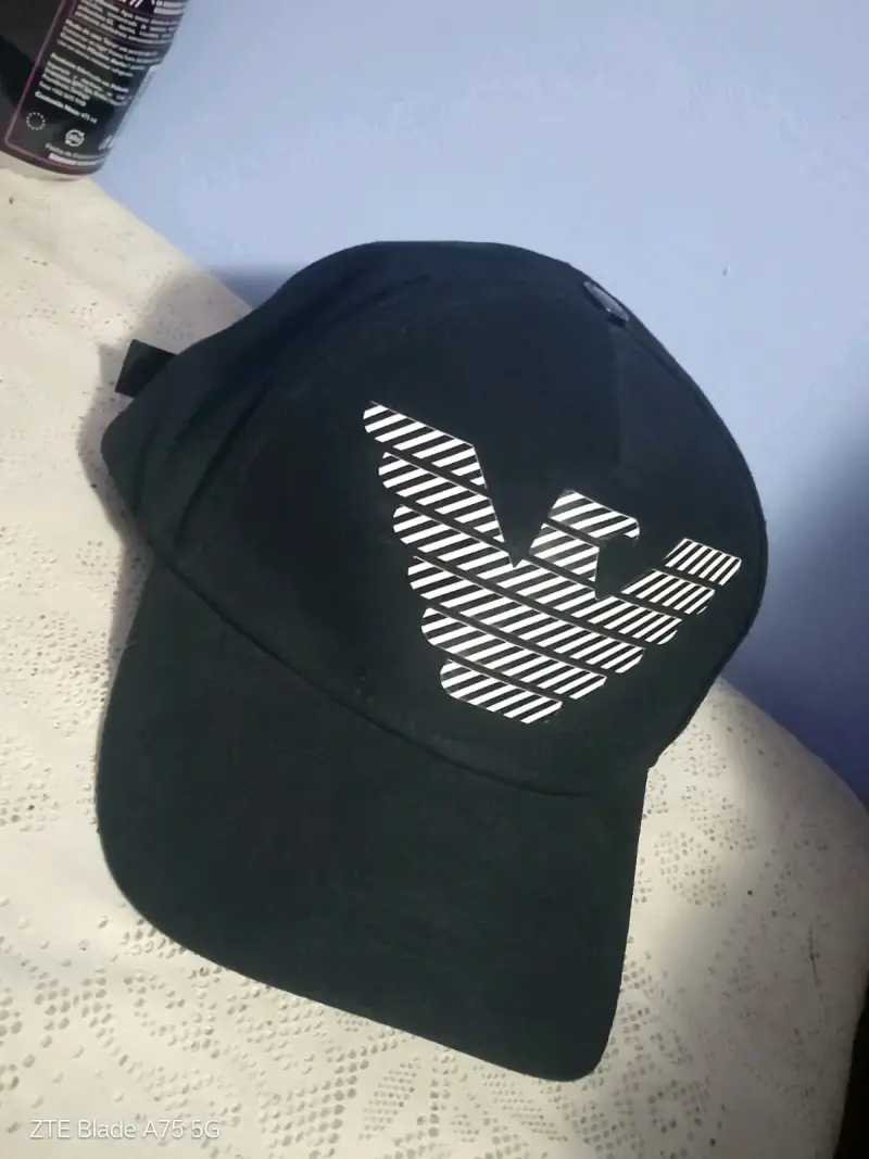 Gorra negra Emporio Armani con logo - 2