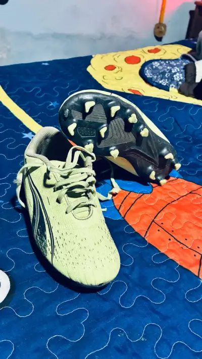 Zapatos de fútbol - miniatura 1