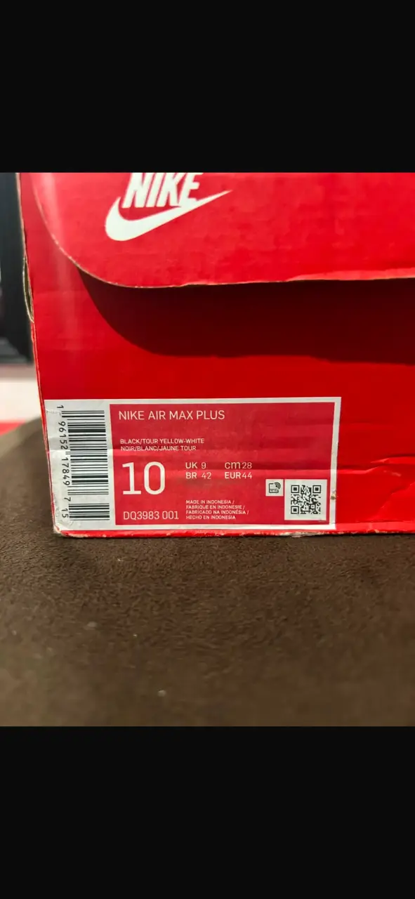 Zapatillas Nike Air Max Plus TN negras y amarillas - 5