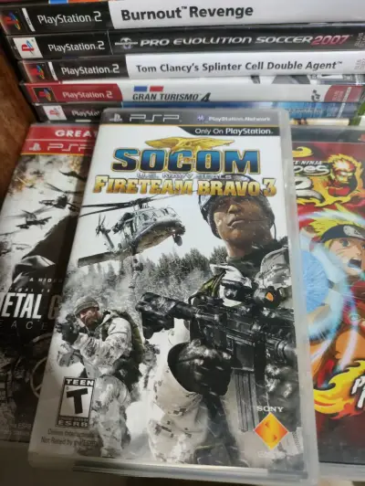 Juego PSP SOCOM U.S. Navy SEALs Fireteam Bravo 3 - miniatura 1