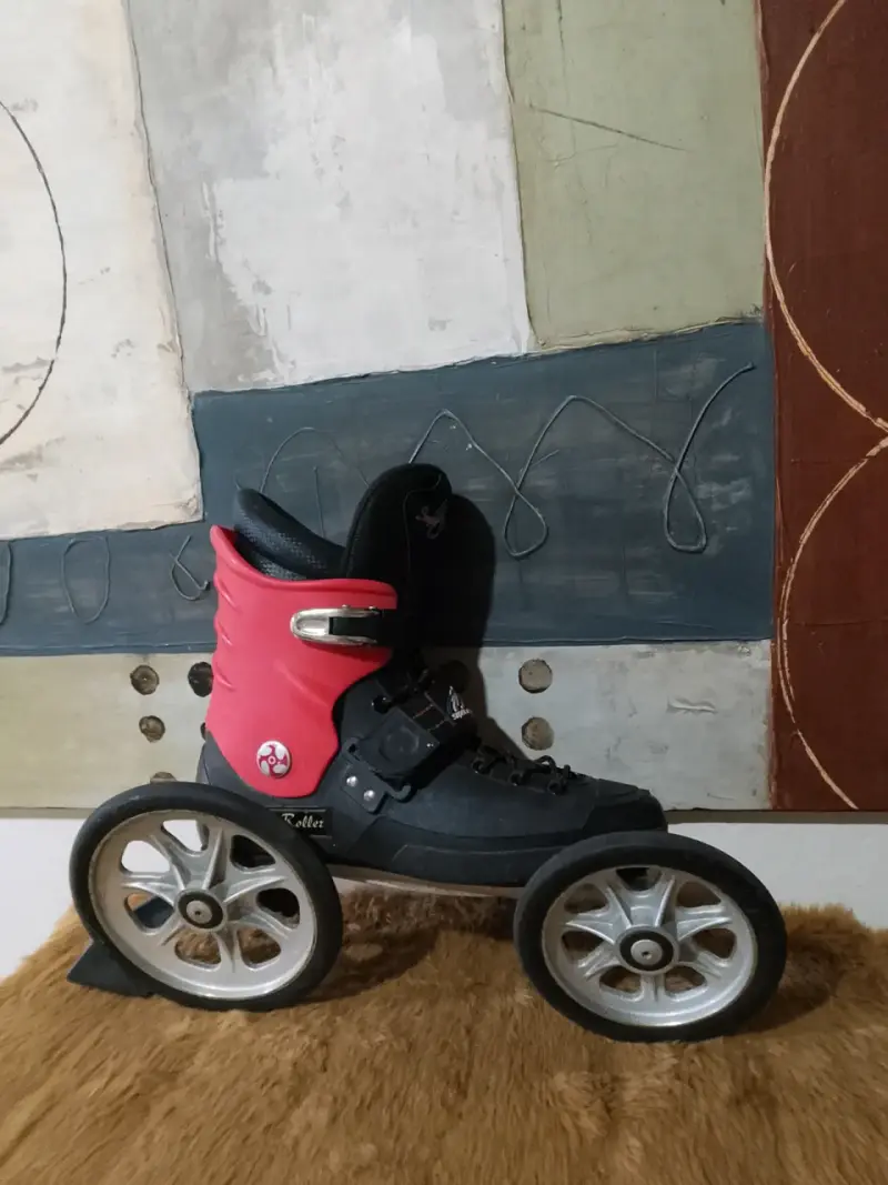 Patines de velocidad Super Roller negros y rojos - 3