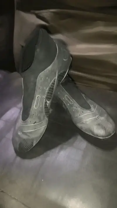 Botines de fútbol Nike negros usados - miniatura 2