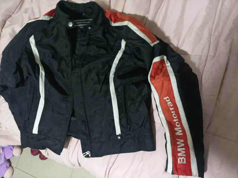 Chaqueta de moto BMW con diseño deportivo - 2