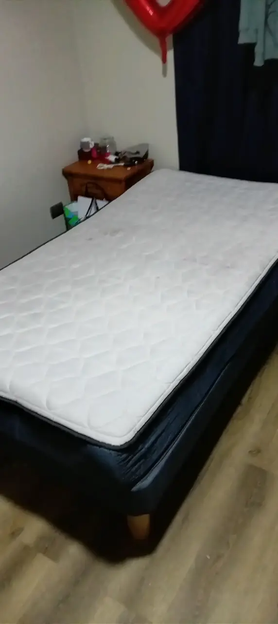 Cama de Plaza y media (1,5) en buen estado - 3