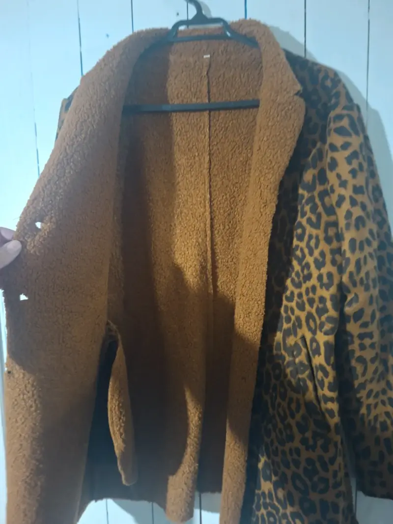 Abrigo de Leopardo con Forro de Lana - 3