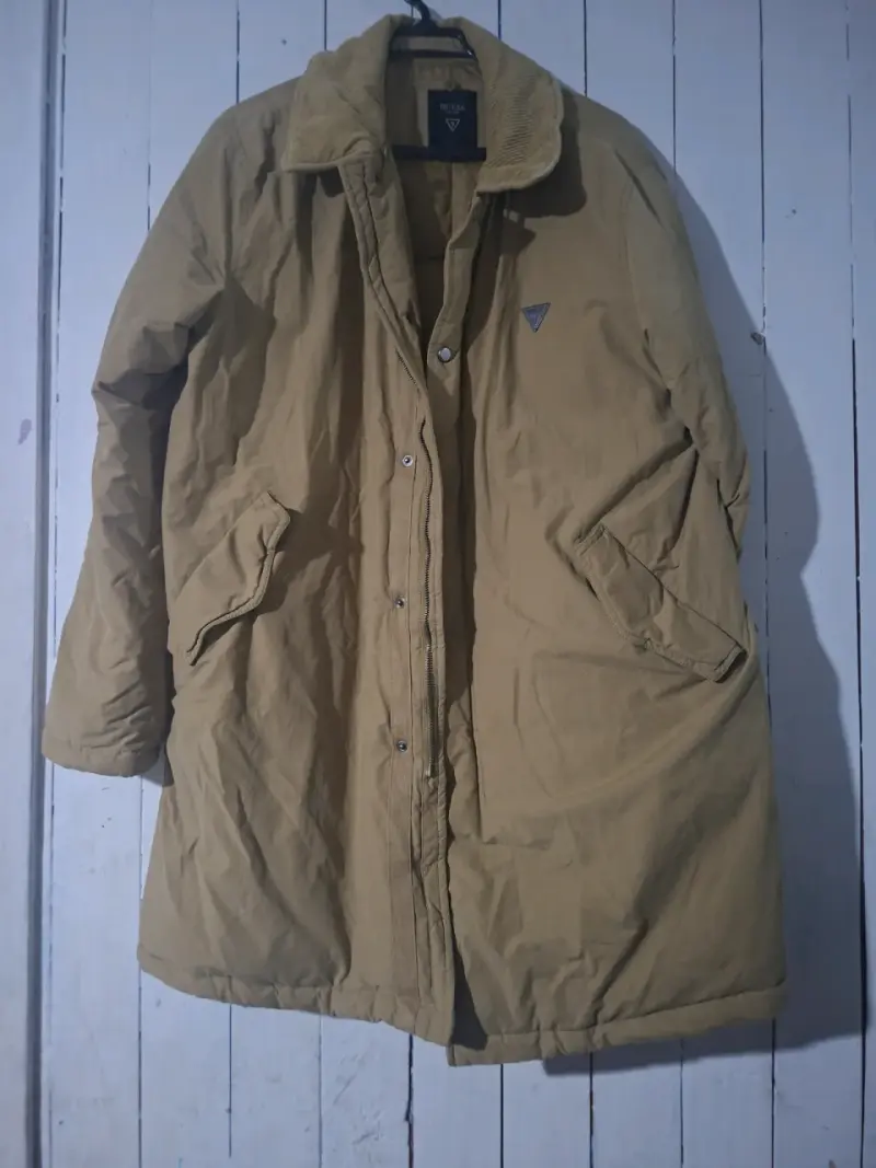 Abrigo largo Guess beige con forro acolchado - 1