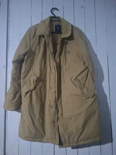 Abrigo largo Guess beige con forro acolchado - miniatura 2