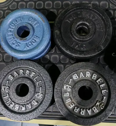 Pesas de disco para barra de gimnasio - miniatura 2