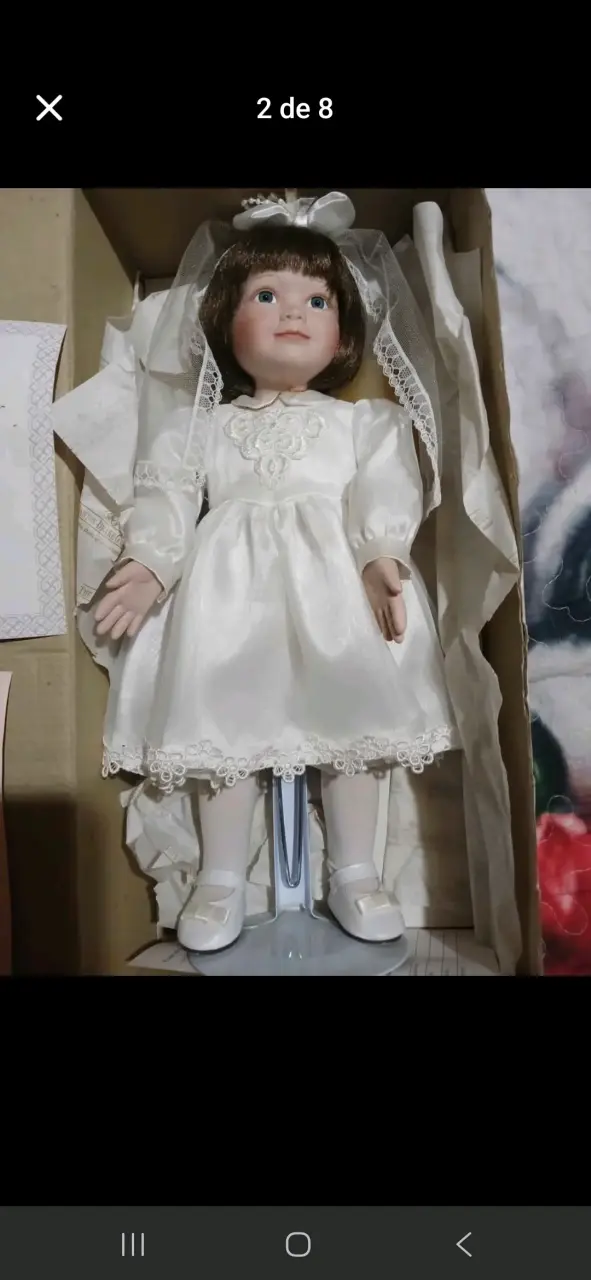 Muñeca de porcelana con certificado - 2