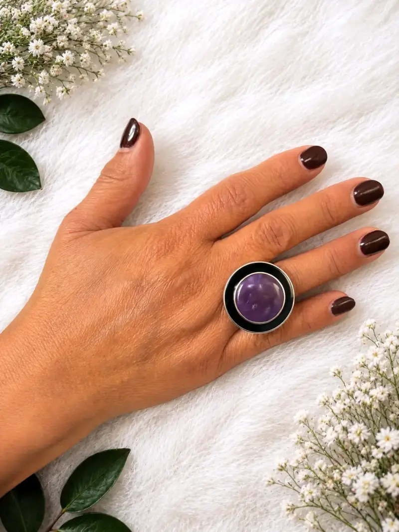 Anillo,aretes y colgante con piedra morada