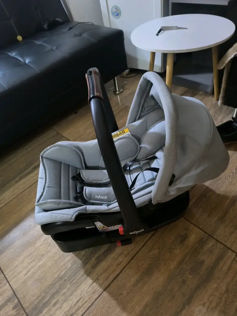 Silla de Auto para Bebé Infanti Gris