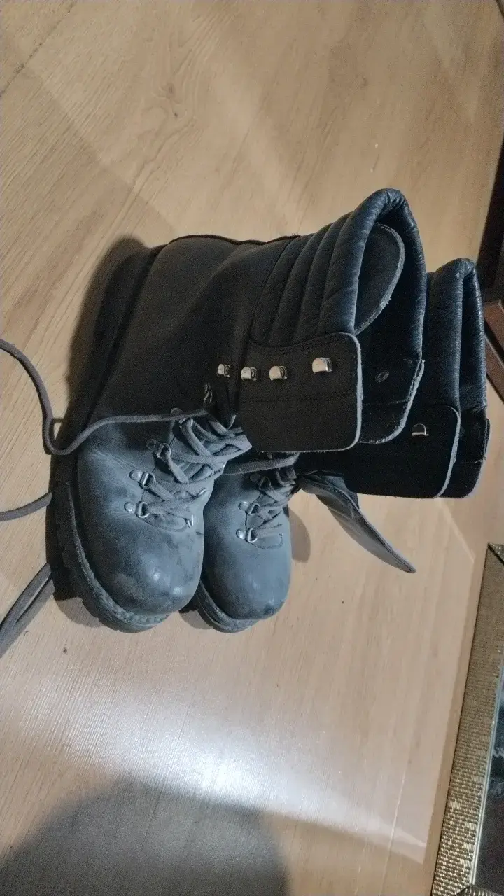 Botas negras militares de cuero para hombre - 4
