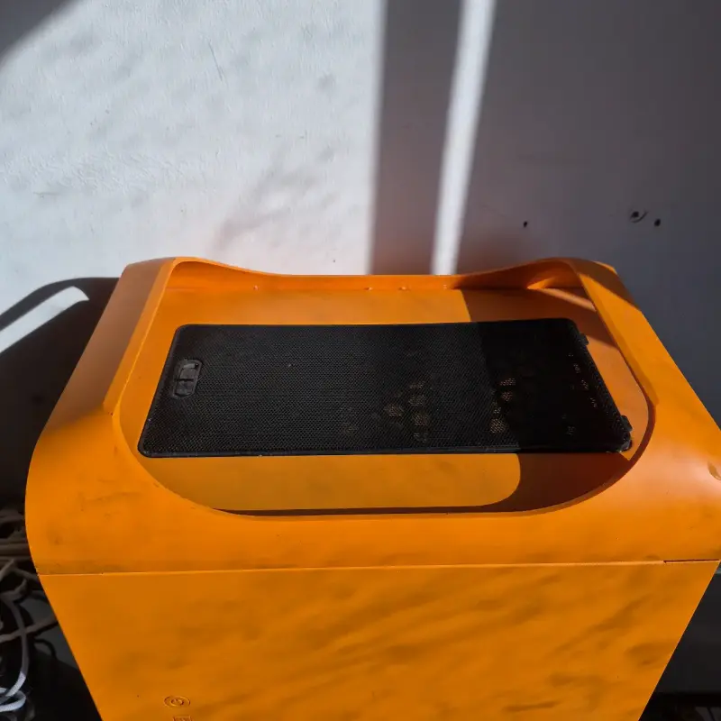 Gabinete de PC BitFenix Prodigy Naranja - 3