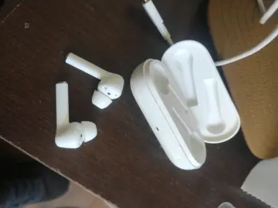 Auriculares Inalámbricos Huawei FreeBuds 3i Blancos - miniatura 1