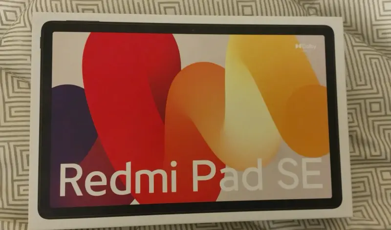 Tablet Xiaomi Redmi Pad con funda y cargador - 1