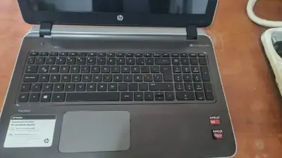 NOTEBOOK HP PAVILION AMD A8 AMD RADEON - miniatura 2