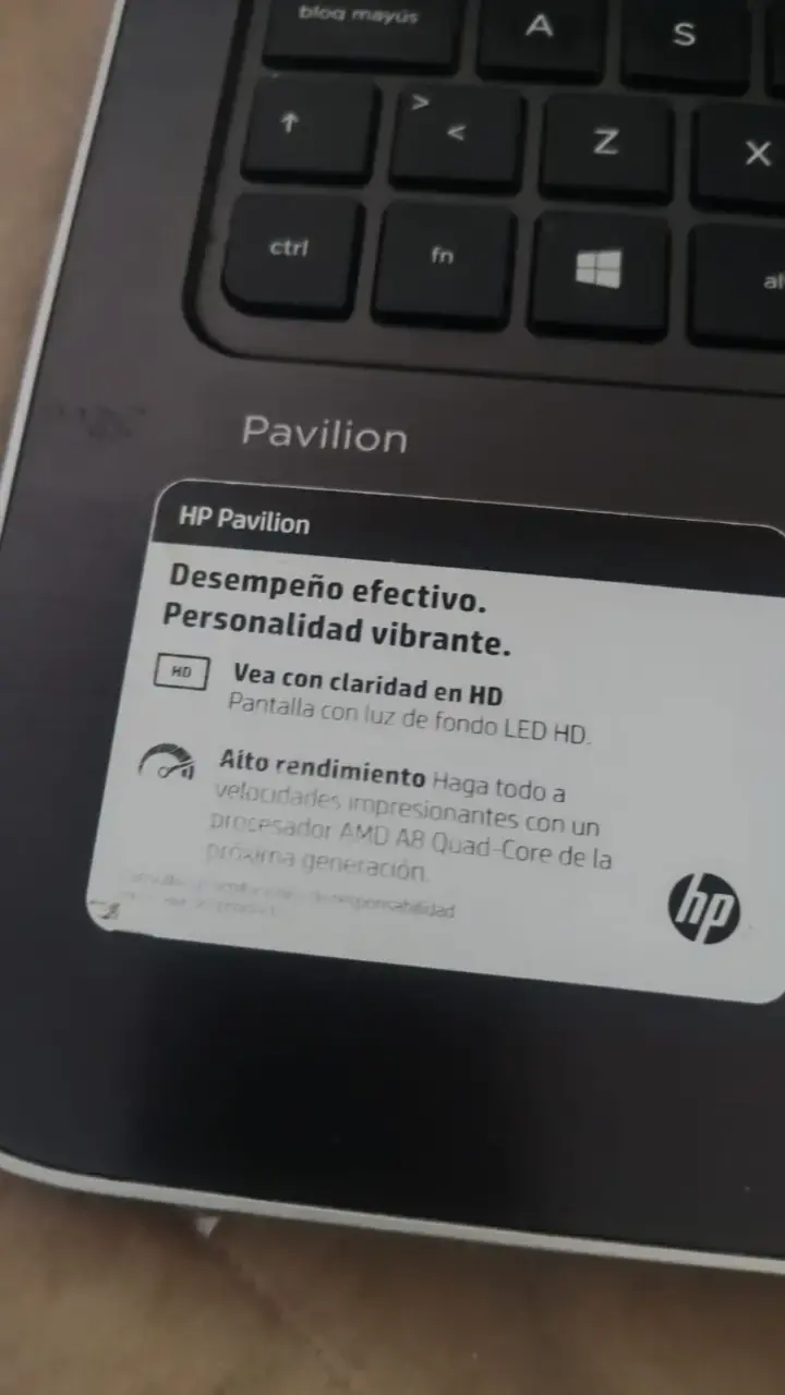 NOTEBOOK HP PAVILION AMD A8 AMD RADEON - 3