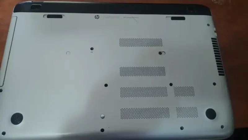 NOTEBOOK HP PAVILION AMD A8 AMD RADEON - 4