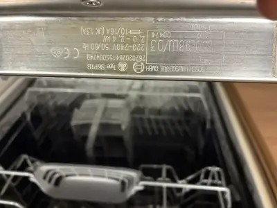 Lavavajillas Bosch SilencePlus en buen estado - miniatura 3