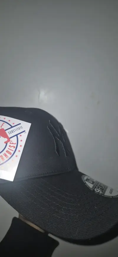 Gorra New Era 9FORTY Negra Ajustable - miniatura 2
