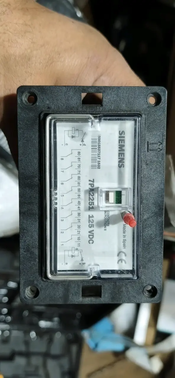 Relé de protección Siemens 7PA2251 125 VDC - 1