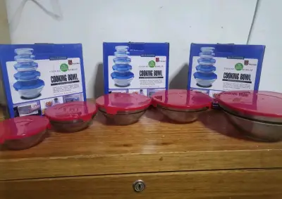 Set de Bowls de Vidrio con Tapa Hermética - miniatura 1