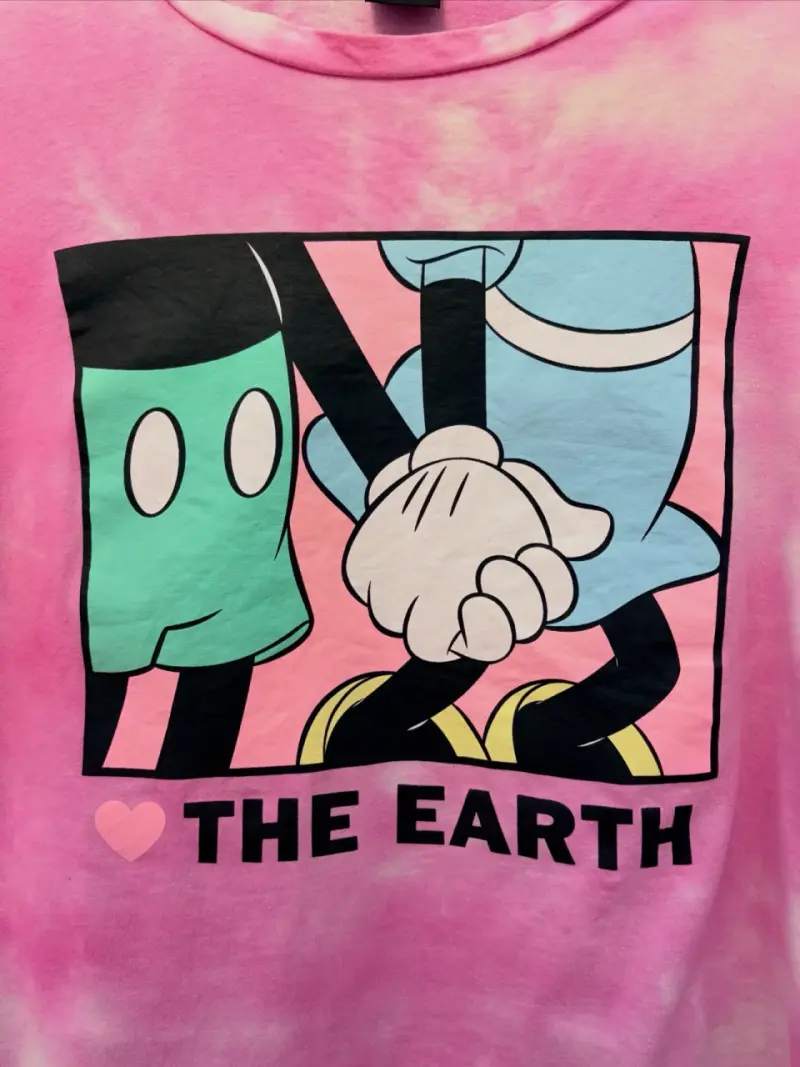 Polera Disney rosa con diseño gráfico - 2