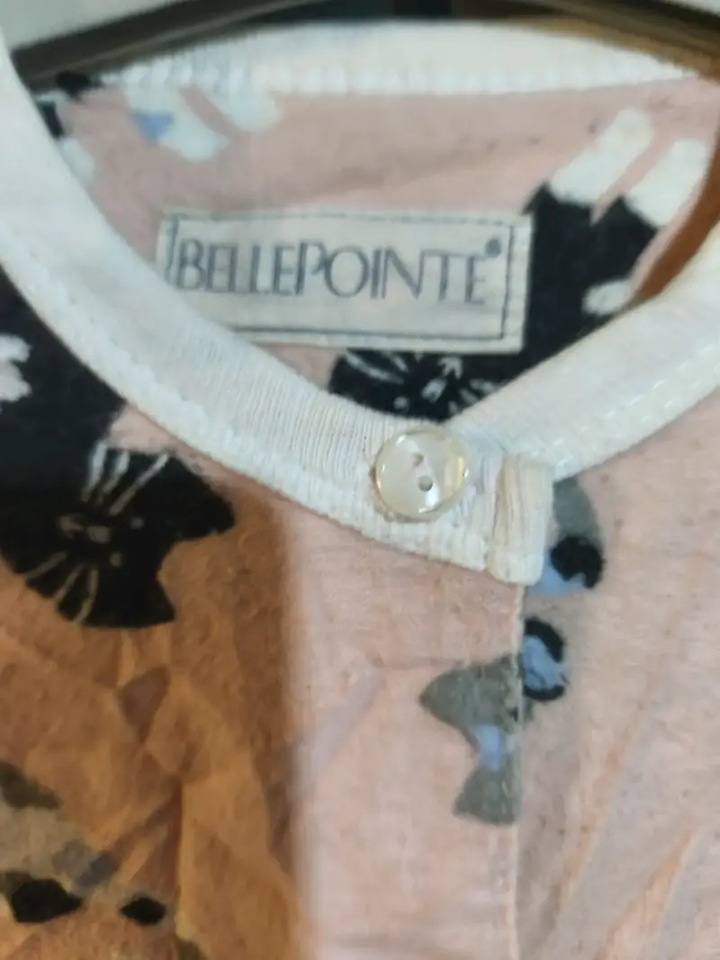 Pijama de mujer con estampado de gatos Bellepointe - 3