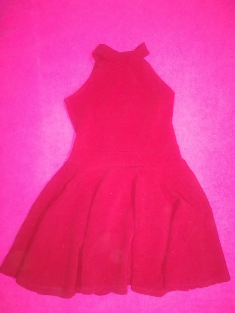Vestido beige con tirantes y detalles brillantes - 3