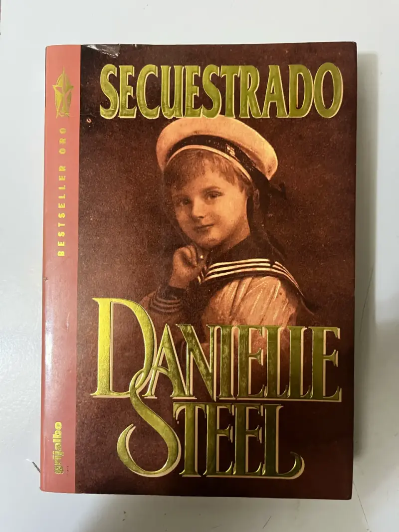 Libro 'Secuestrado' de Danielle Steel - 1