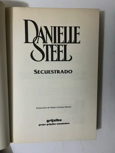 Libro 'Secuestrado' de Danielle Steel - miniatura 2