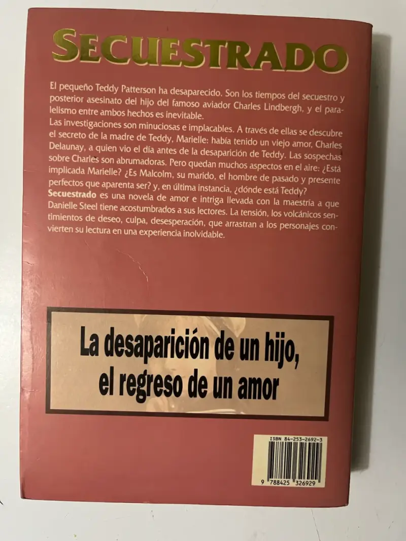 Libro 'Secuestrado' de Danielle Steel - 3