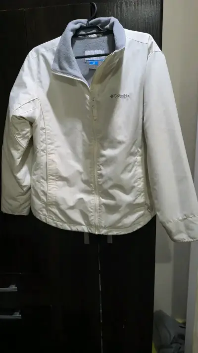 Chaqueta Columbia blanca para invierno - miniatura 1