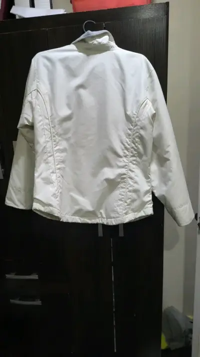 Chaqueta Columbia blanca para invierno - miniatura 2