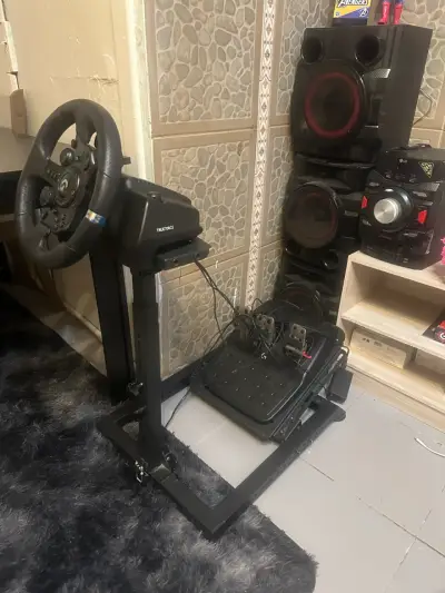 Volante de Simulación G923 con Pedales - miniatura 1