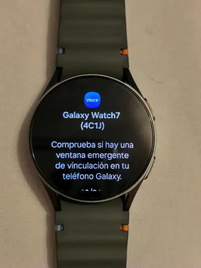 Samsung Galaxy S24 Ultra con Galaxy Watch7 y Buds3 Pro - miniatura 3
