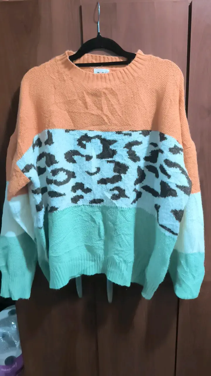 Suéter de mujer con diseño animal print Bibi - 1