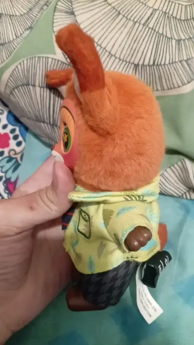 Peluche de zorro con camisa y corbata - miniatura 2