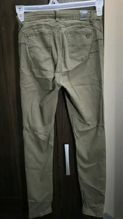 Pantalones verdes de mujer Toptop en buen estado - miniatura 2