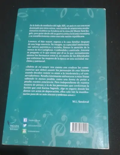 Libro 'Delirio de mi Sangre' de Karina Sagredo - miniatura 2