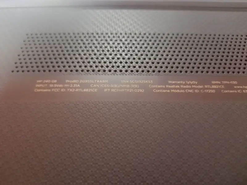 Laptop HP 240 g8 - 3