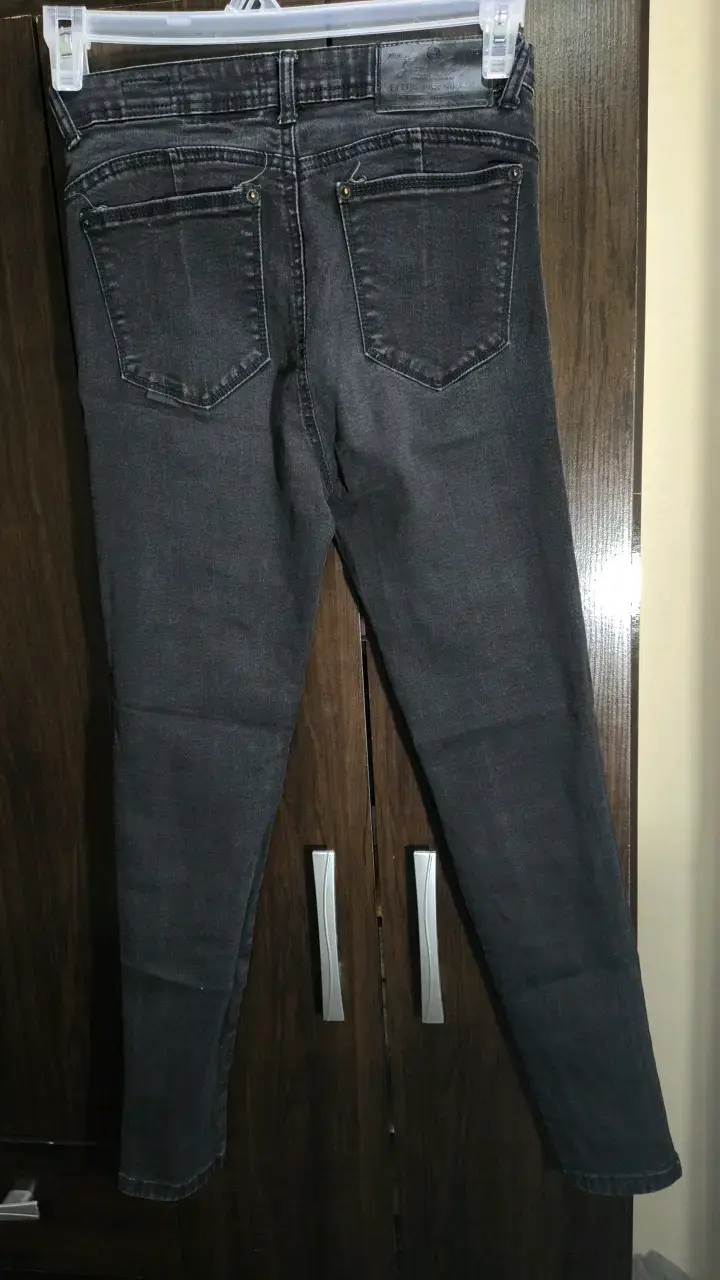 Jeans negros ajustados Ellus para mujer - 2