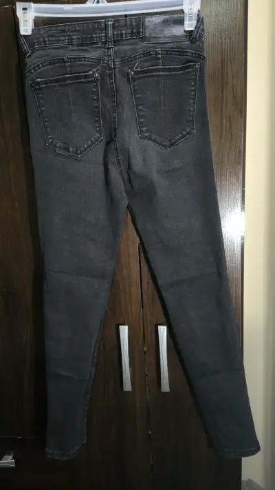Jeans negros ajustados Ellus para mujer - miniatura 2